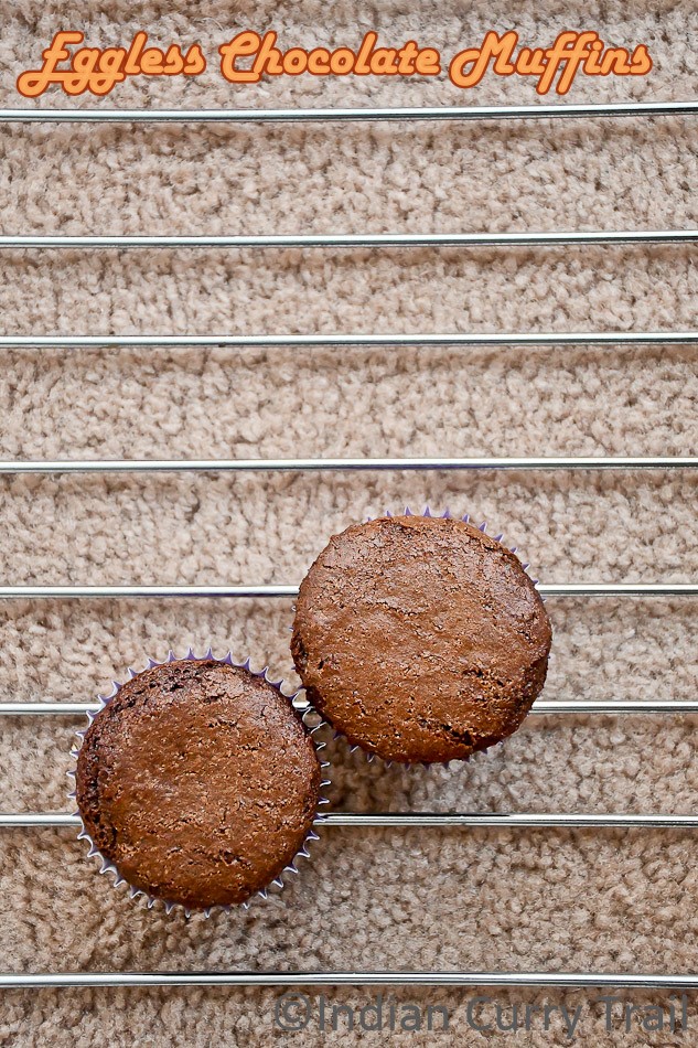 easy-eggless-chocolate-muffins-3